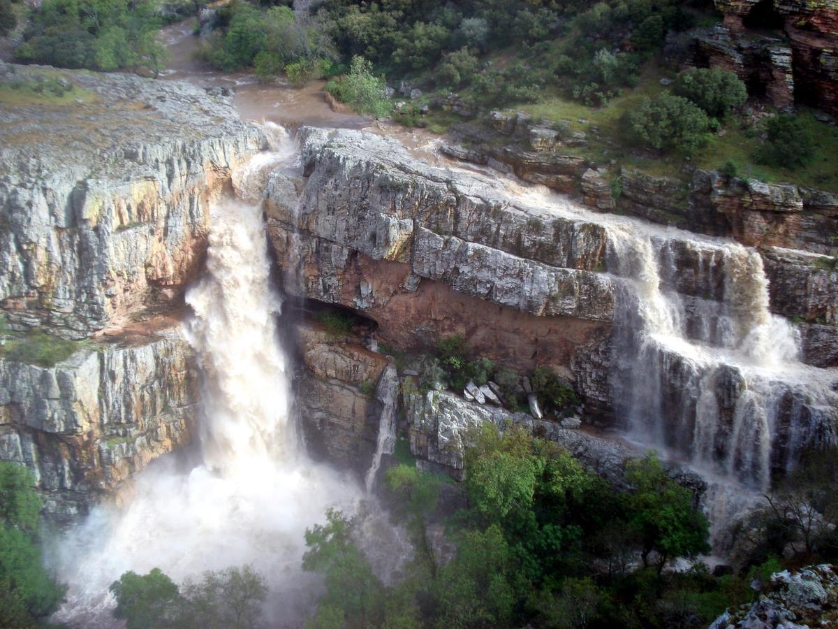 Hotel Rural La Cimbarra Aldeaquemada 外观 照片